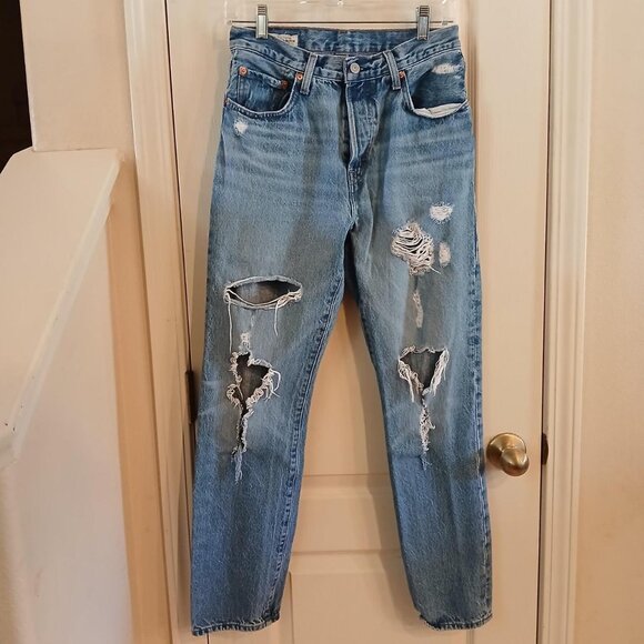 Big E Levi's 501 thrashed distressed straight leg denim jeans button fly 28x30 - Picture 1 of 8